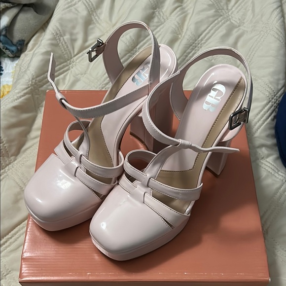 GB Shoes - NWB GB Pink Chunky Heels
